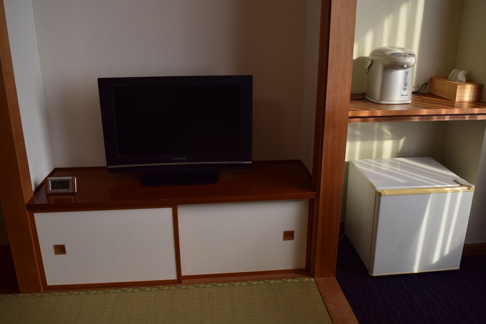 Yotei wing Japanese style room, Non Smoking (with private bathroom) photo 3