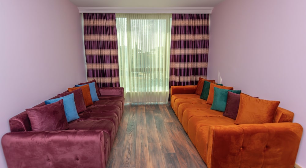 Quadruple Room - Photo 8