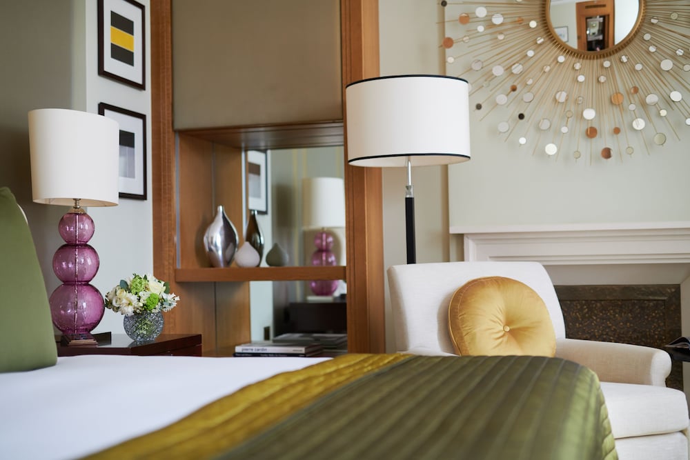 Deluxe Suite, 1 King Bed
