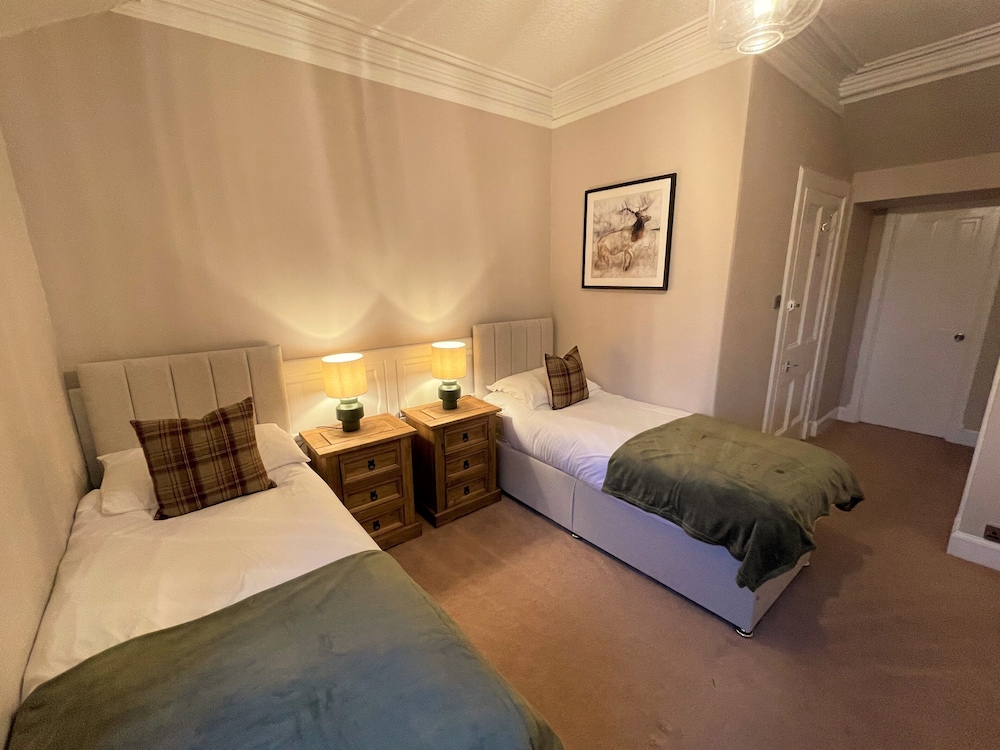 Deluxe Double Or Twin Room photo 3