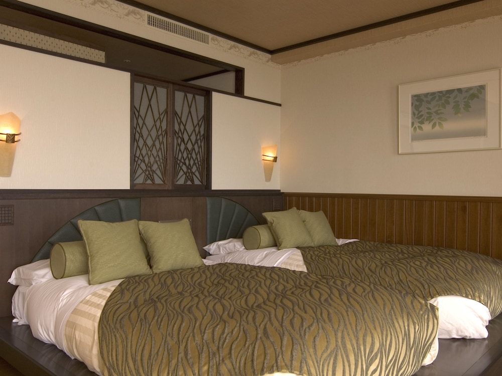 Japanese & Western Style Room,Non Smoking (Lake View) - Photo 2