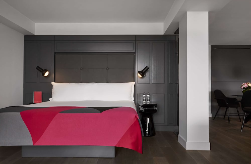River View One Bedroom Suite