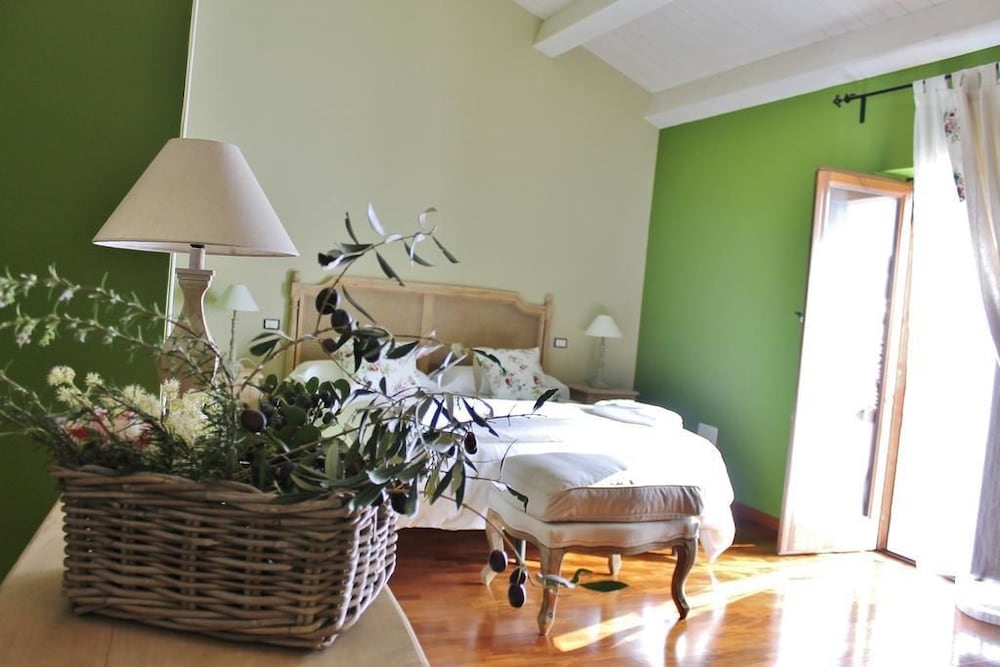 Deluxe Quadruple Room photo 3