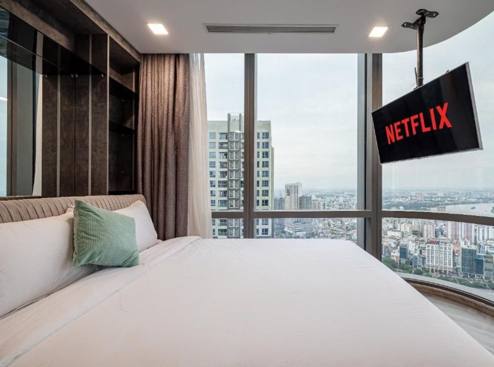 Presidential Apartment, 3 Bedrooms, Balcony, City View