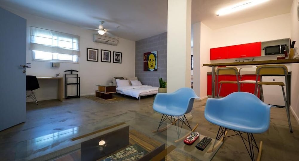 Premium Apartment - Photo 3