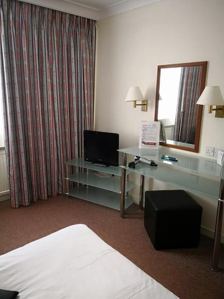 Standard Double Room - Photo 8