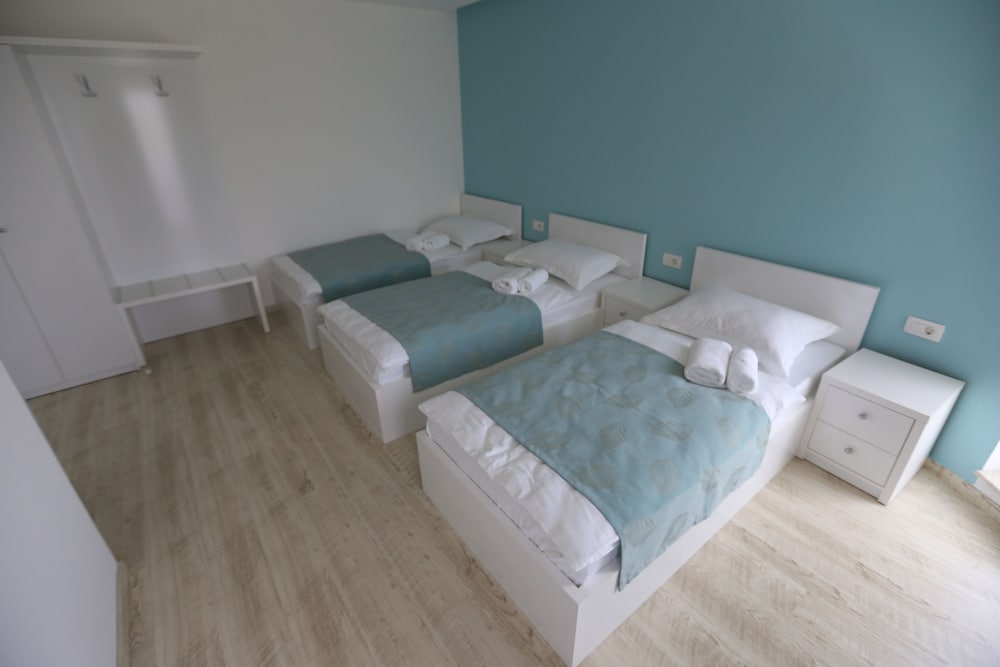 Comfort Triple Room, Balcony, Hill View photo 2
