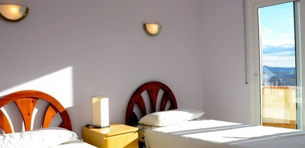 Villa, 3 Bedrooms (166820) photo 2
