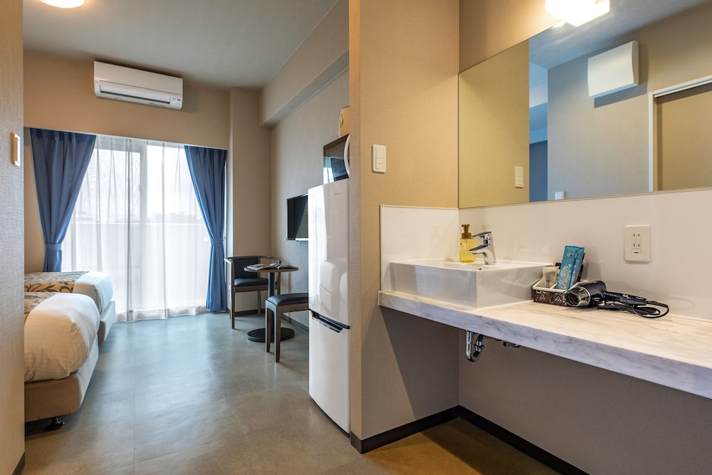 Standard Twin Room - Photo 5