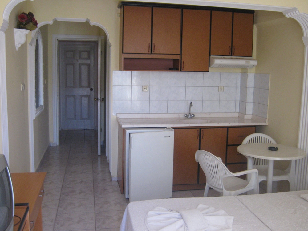 Family Apartment, 1 Bedroom, Accessible, Smoking photo 3