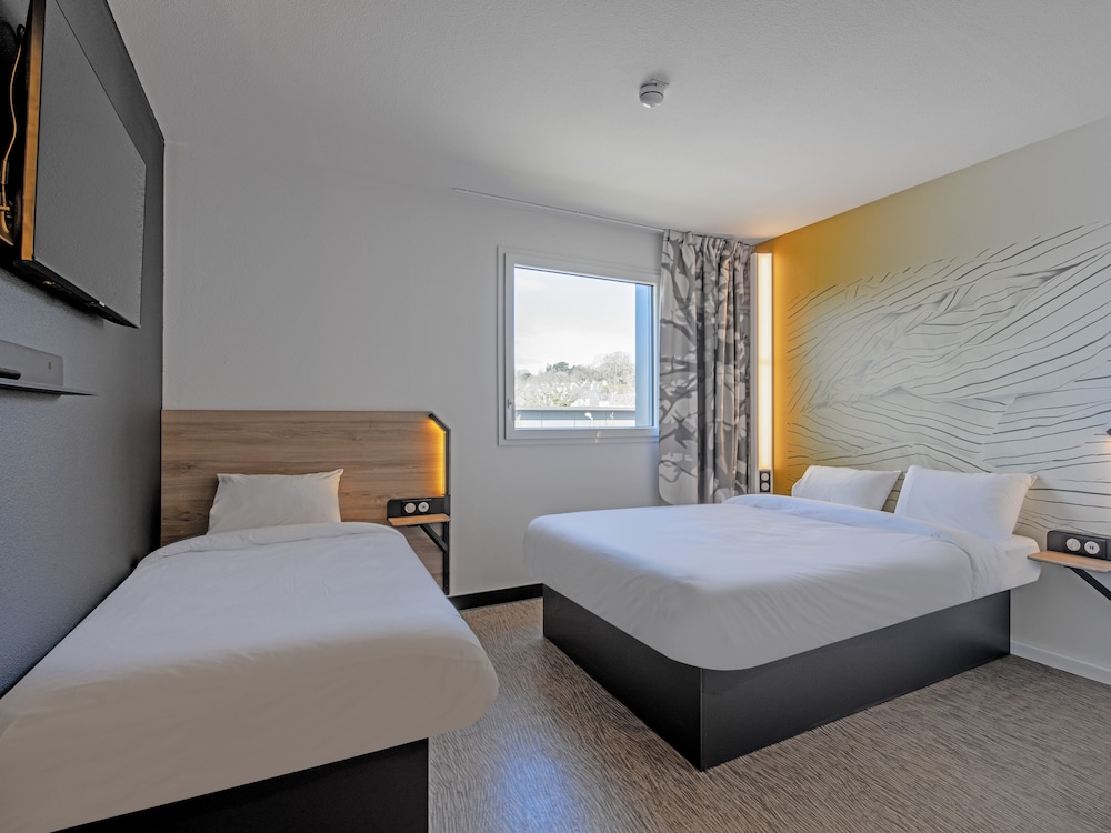 Triple Room - Photo 1