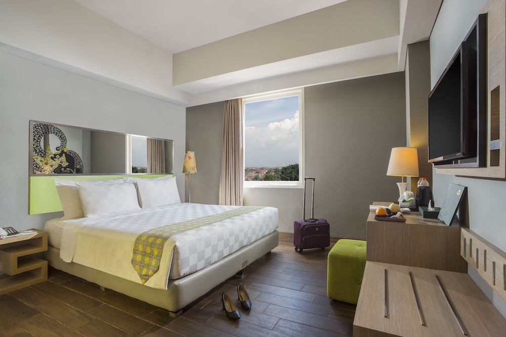Deluxe Double Room (Breakfast For 1 Pax) photo 1