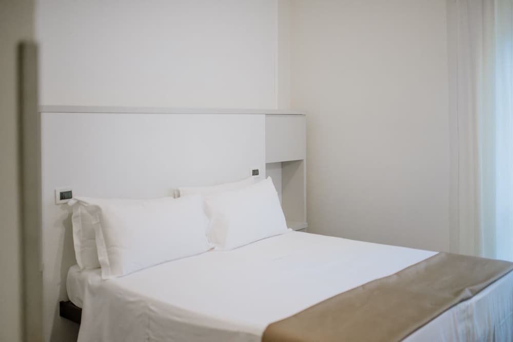 Classic Double Room Single Use, Annex Building photo 1