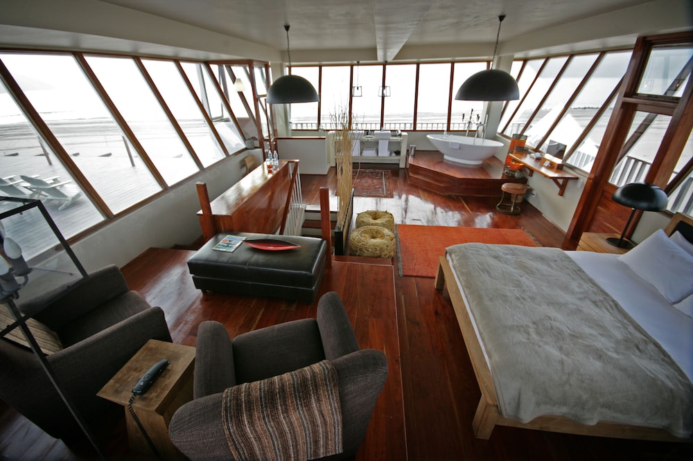 Room photo 2
