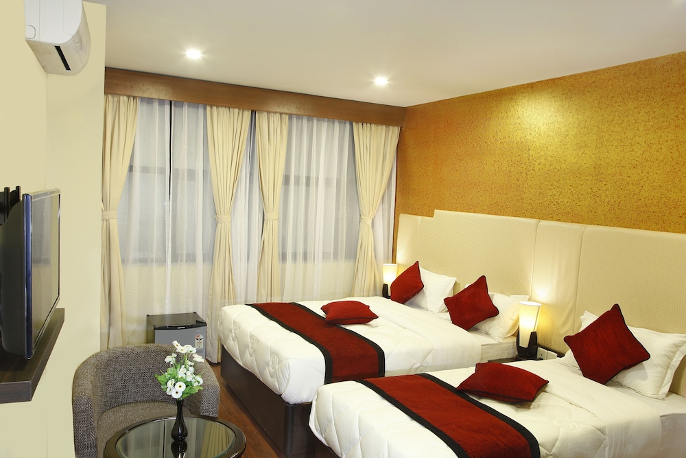 Triple Room, Multiple Beds, Private Bathroom