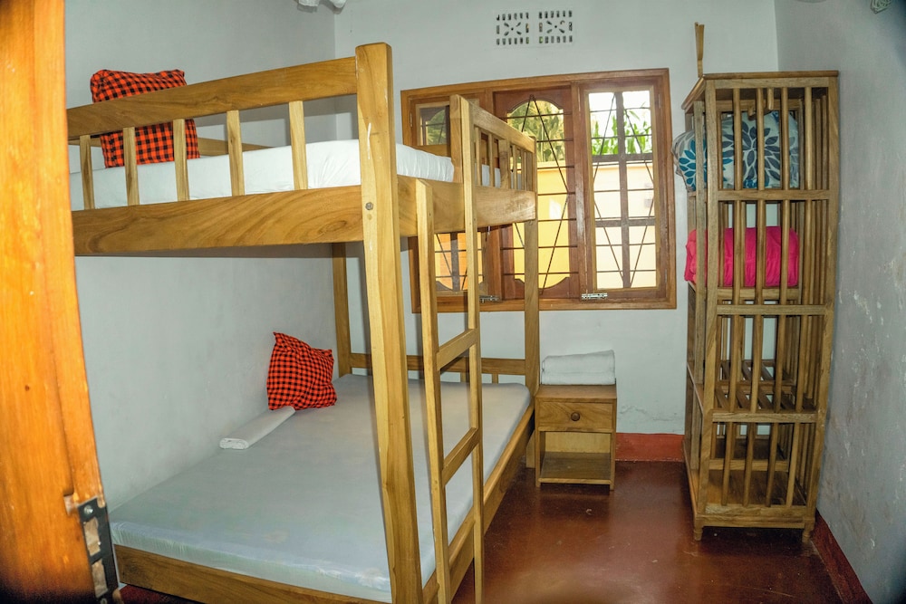 Basic Double Room, 2 Bedrooms, Non Smoking, Garden Area