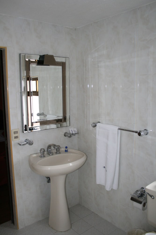 Standard Room photo 2