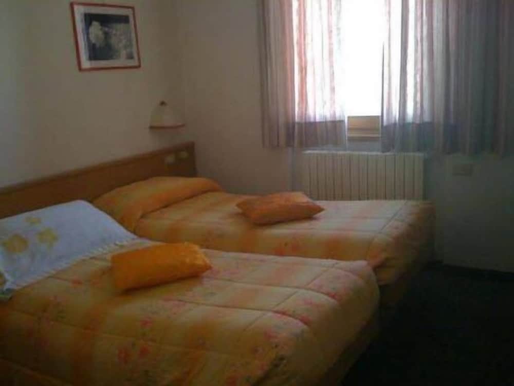 Quadruple Room photo 1