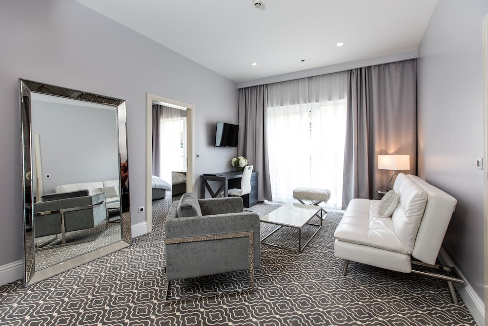 Superior Suite, 2 Bedrooms, Balcony