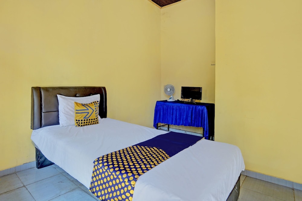 Basic Single Room