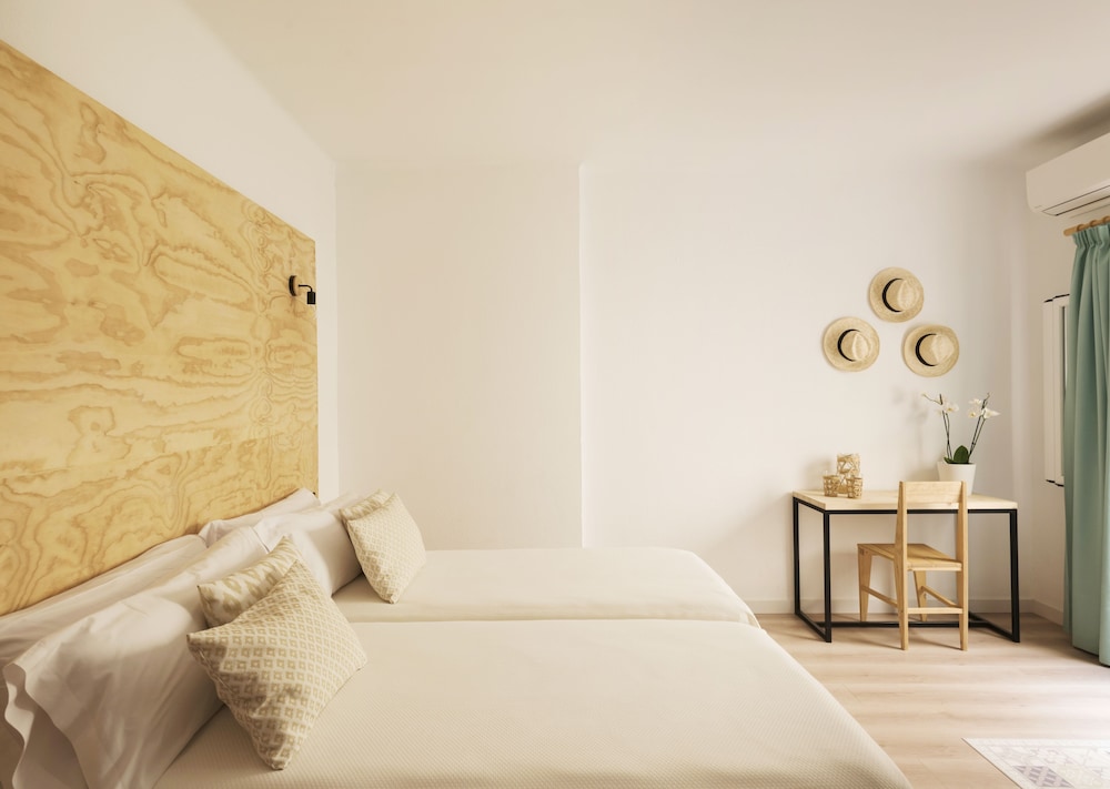 Superior Twin Room, Terrace photo 2