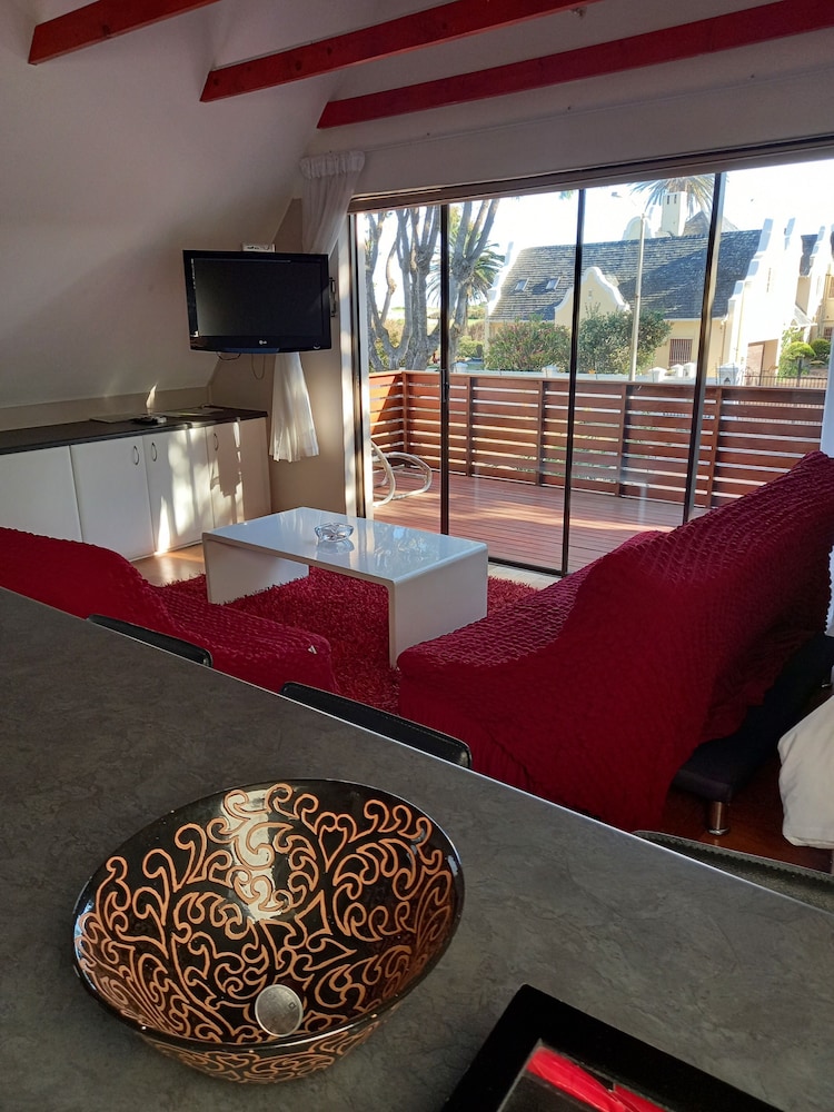 Loft Apartment, King Bed or Twin Beds, Lounge,2 Sofas, Kitchen, Balcony, View
