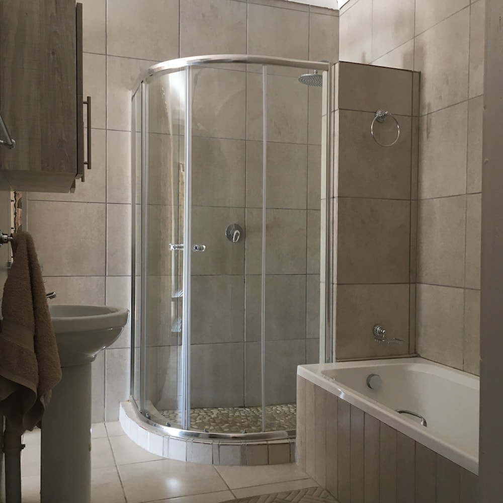 Standard Double Room, 1 Bedroom, Ground Floor photo 2