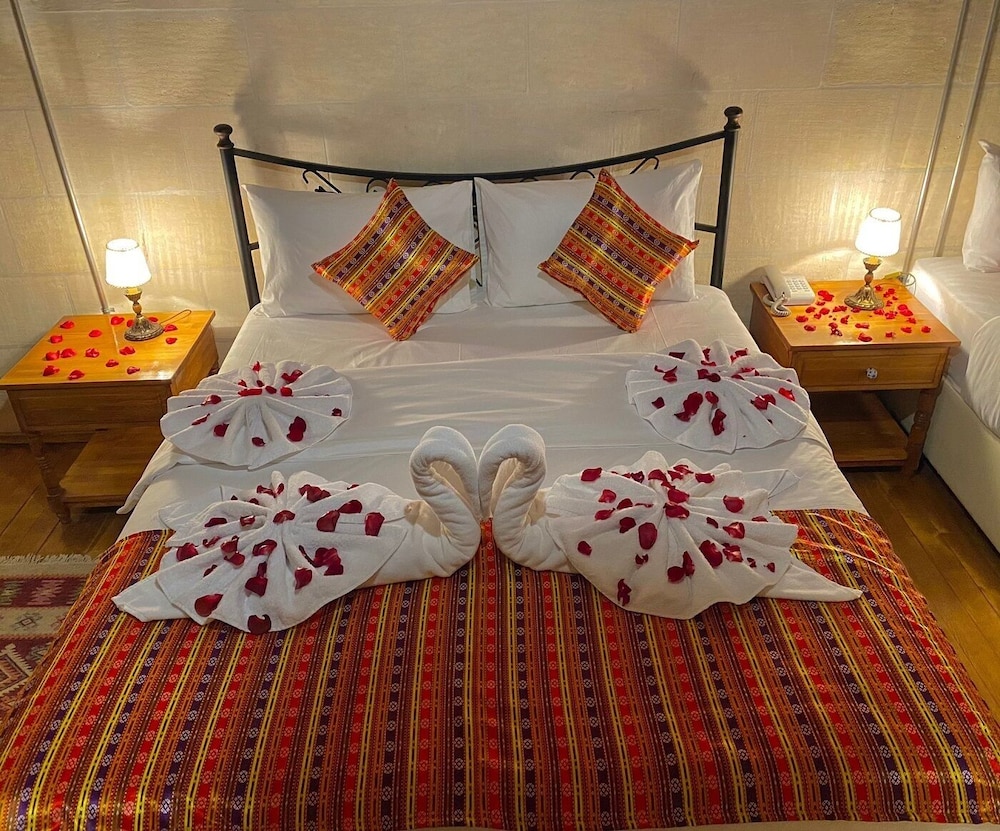 Deluxe Double Room - Photo 4