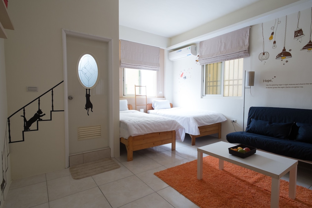 Honeymoon Double Room, 1 King Bed, Non Smoking photo 1