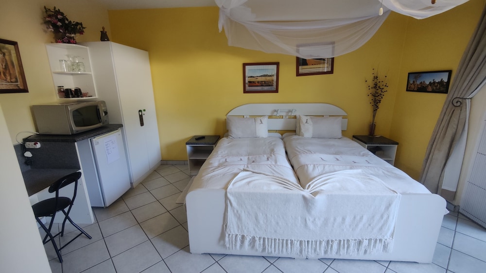 Luxury Double or Twin Room photo 3