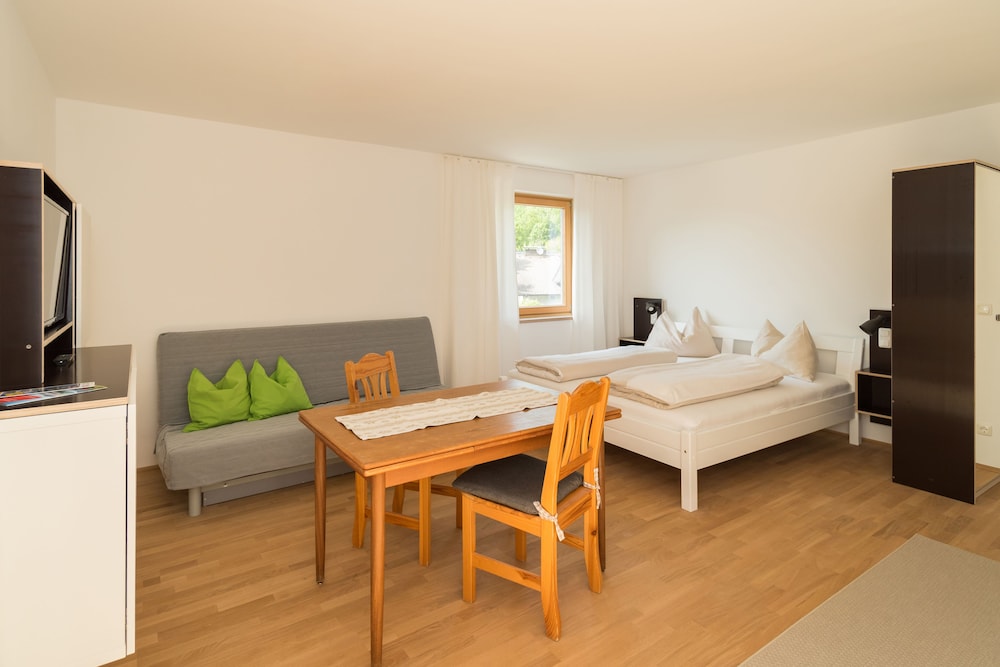 Family Apartment, 1 Queen Bed, Balcony, Garden Area photo 2
