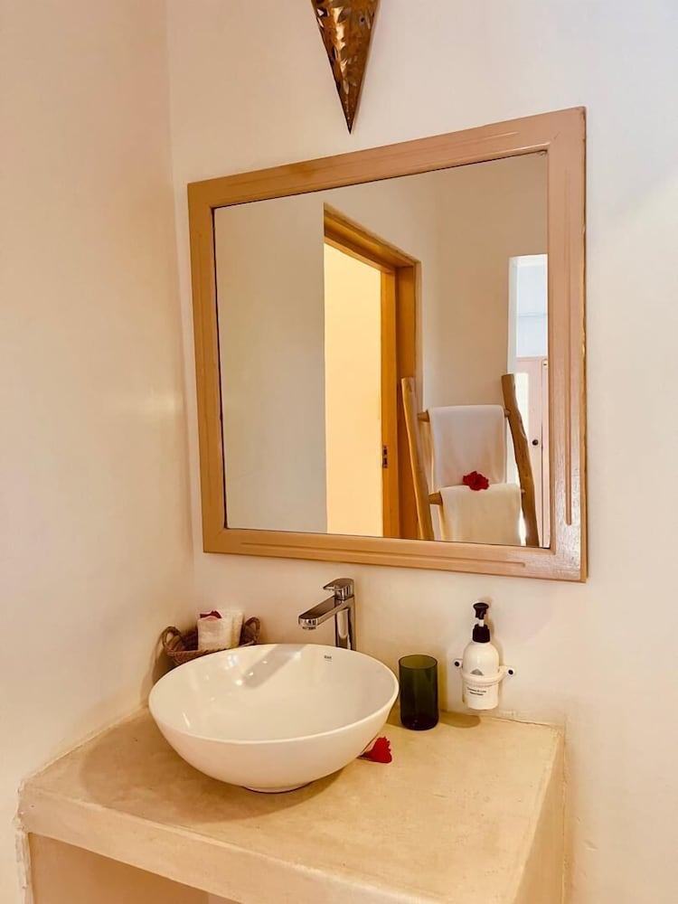 Deluxe Bungalow, 2 Bedrooms, 2 Bathrooms, Ocean View