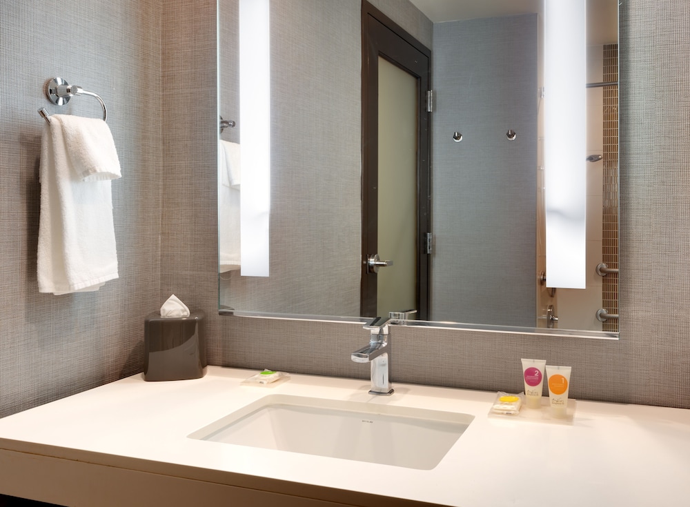 Hyatt Place at Anaheim Resort / Convention Center, Photo 2