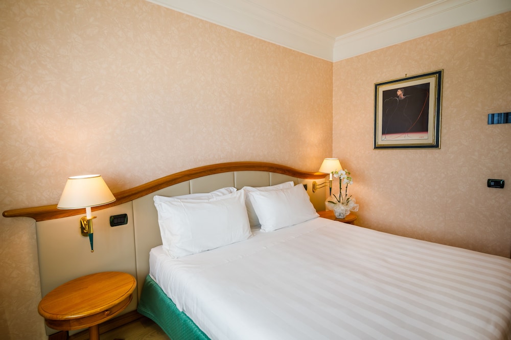 Superior Room - Photo 2