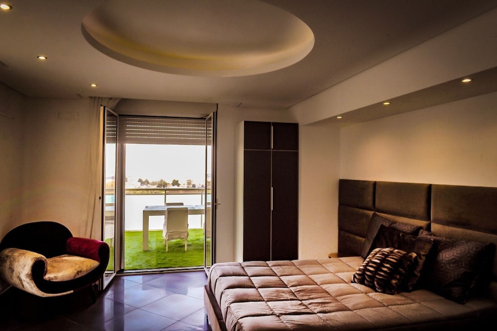 Family Room, Non Smoking