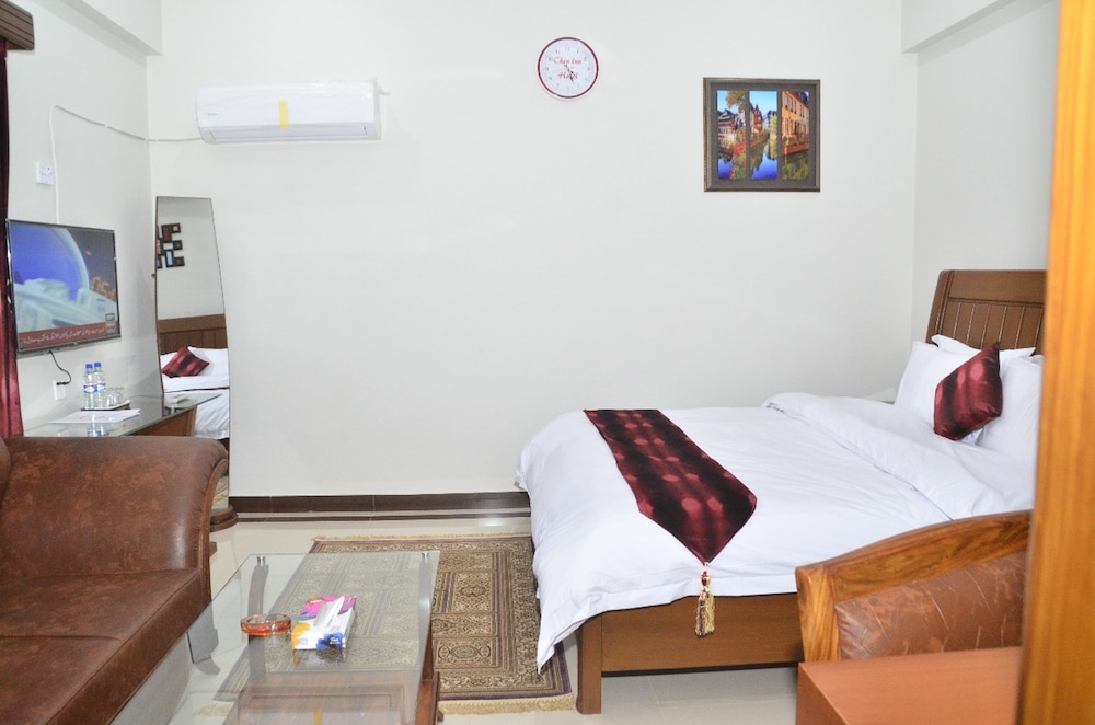 Deluxe Twin Room photo 2