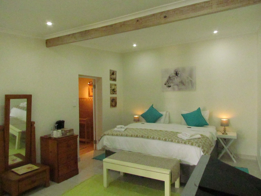 Room (Protea)