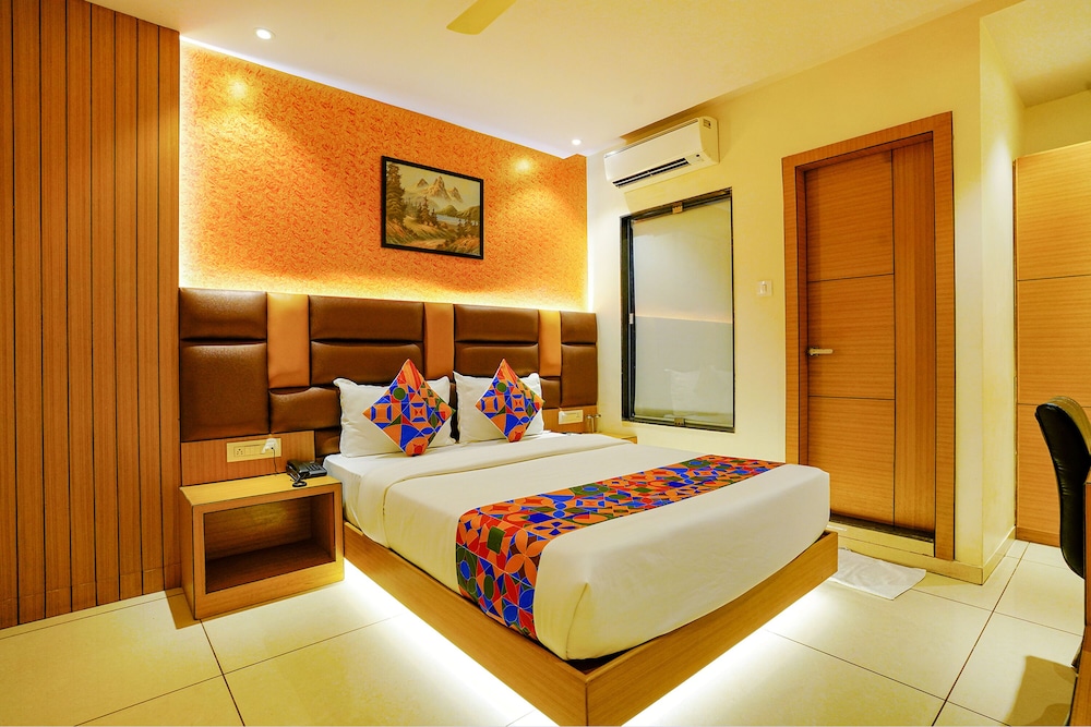Luxury Suite