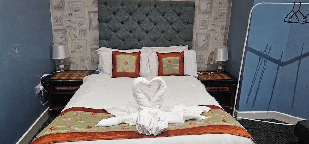 Deluxe Room, Multiple Beds, Sea View