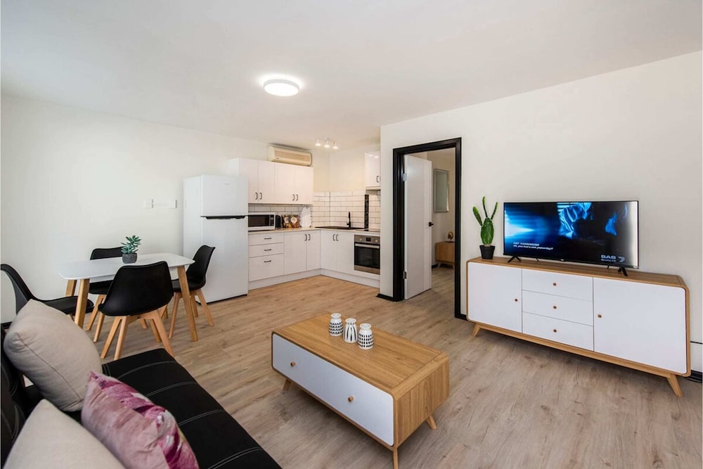 Apartment (1 Bedroom)