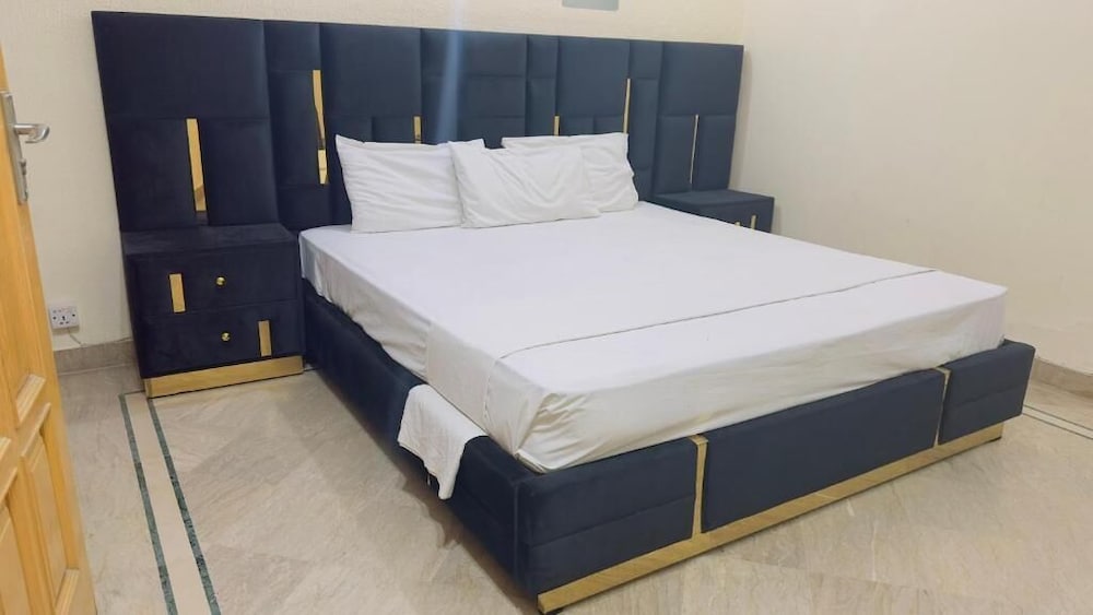 Standard Room - Photo 2