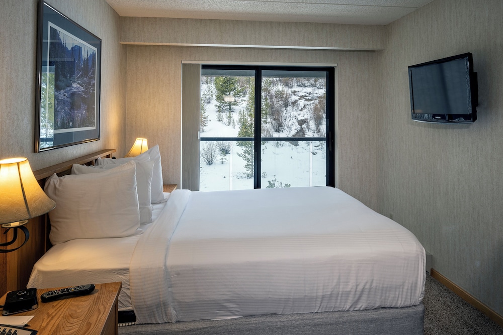 Suite, 1 Bedroom, Mountainside photo 1