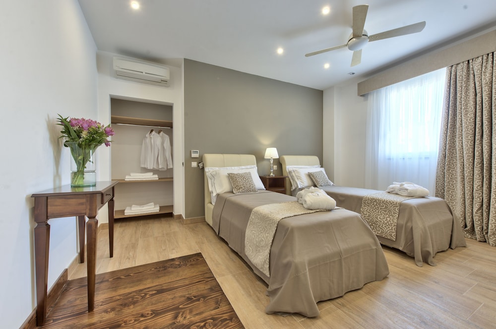 Superior Duplex, 1 Bedroom