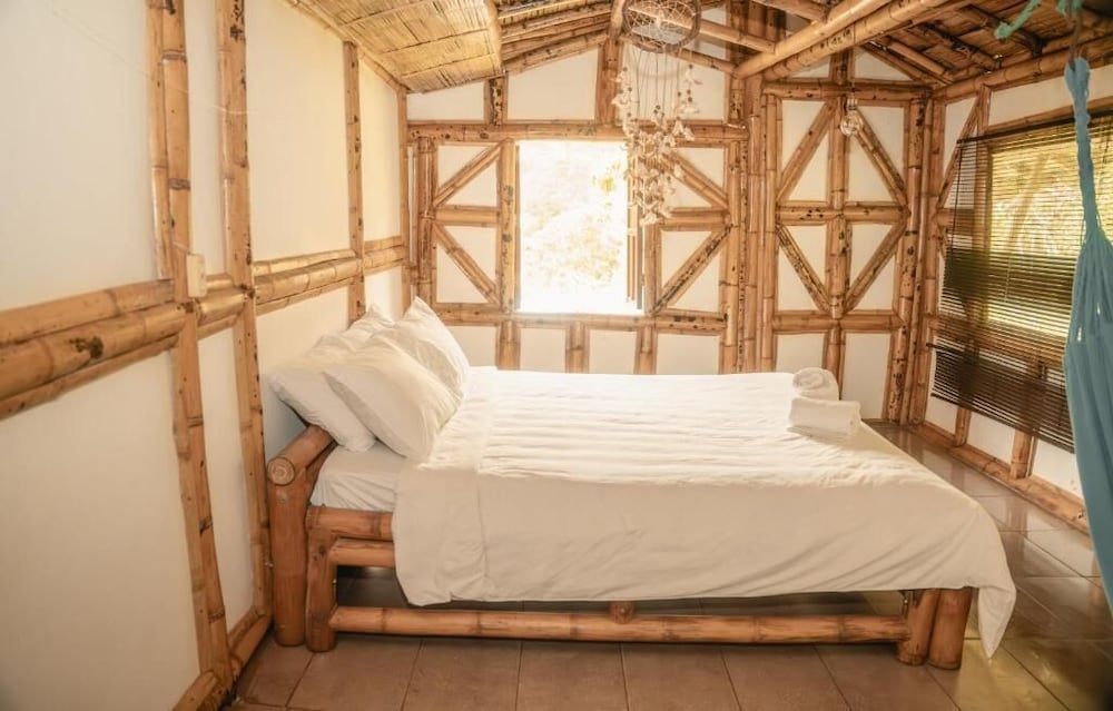 Luxury Cabin, Multiple Beds photo 3