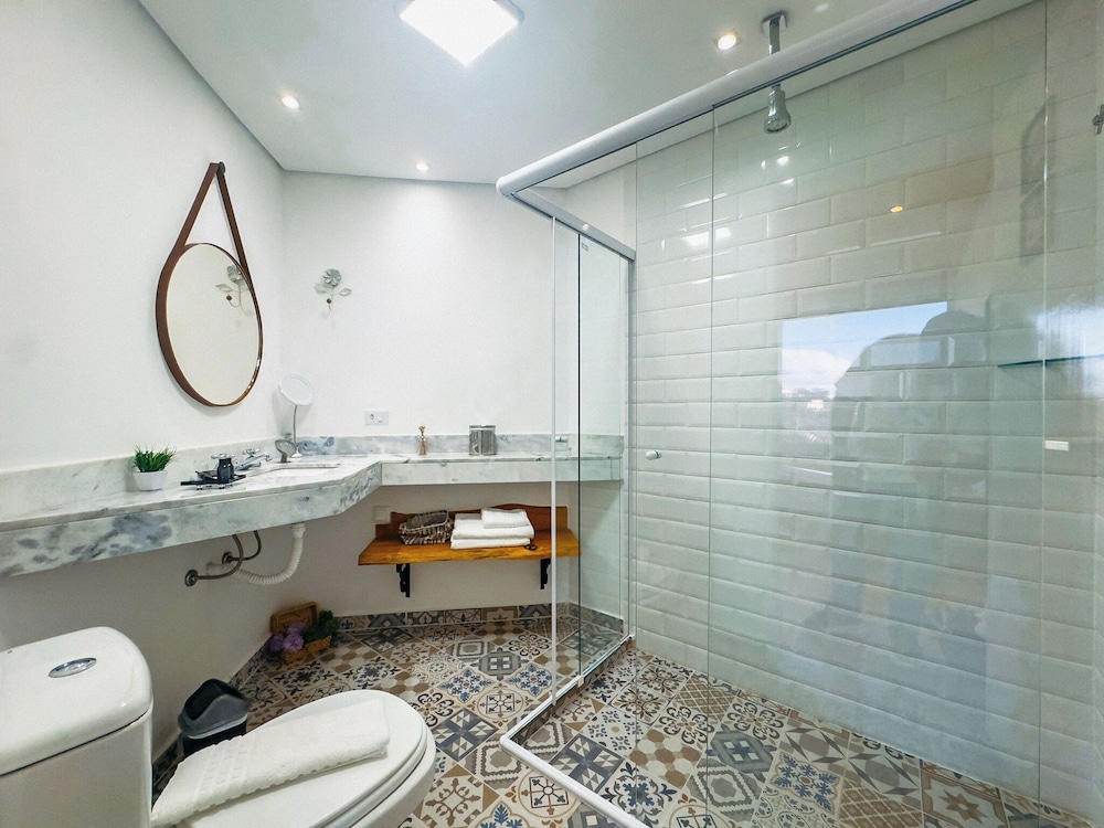 Double Room, 1 King Bed, Jetted Tub