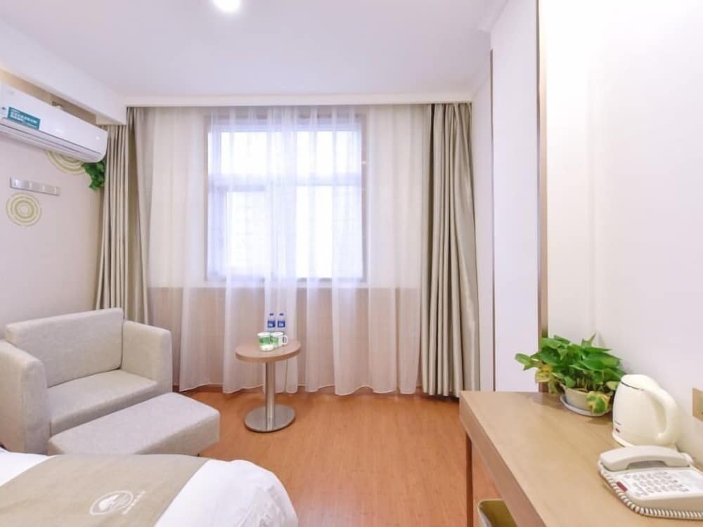 Double Room - Photo 2