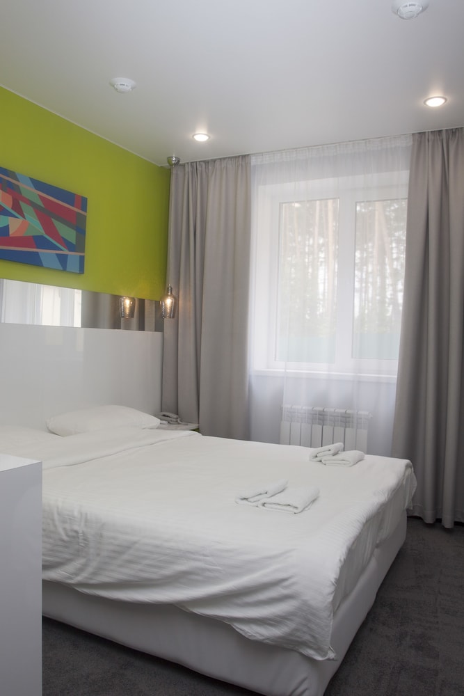 Standard Double or Twin Room photo 1