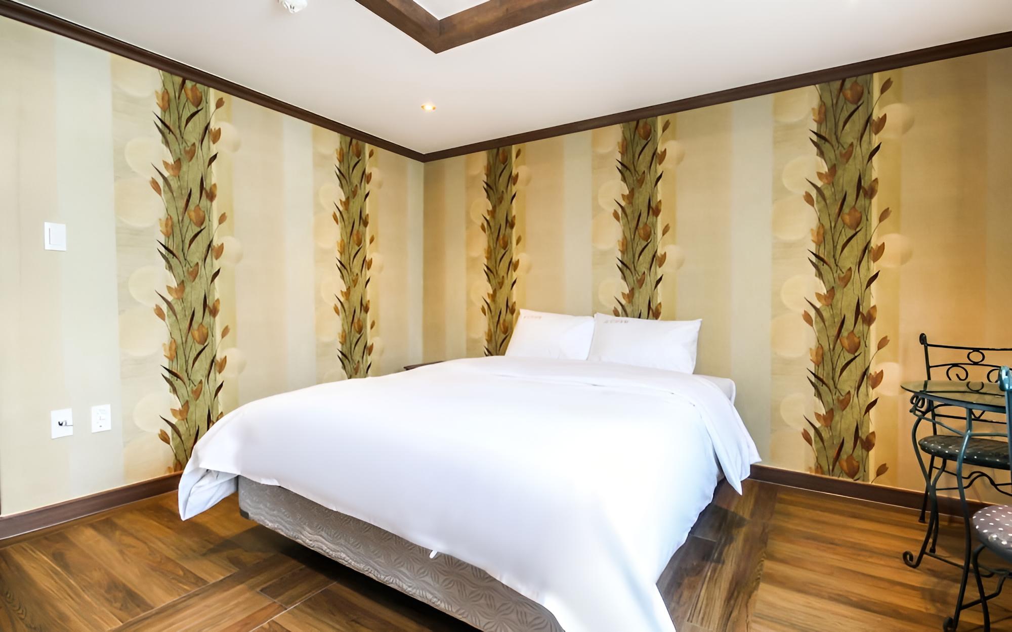 Room (Deluxe room) photo 1