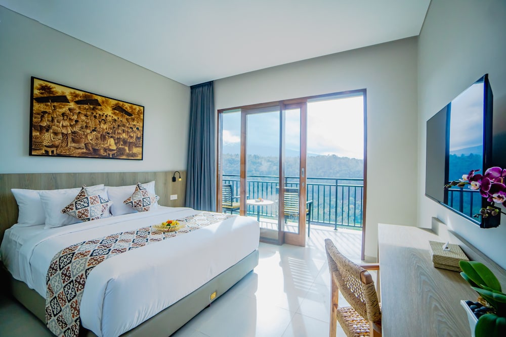 Deluxe Room with Mountain View and Free Afternoon Tea - Photo 8