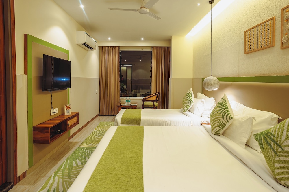 Premium Room - Photo 7